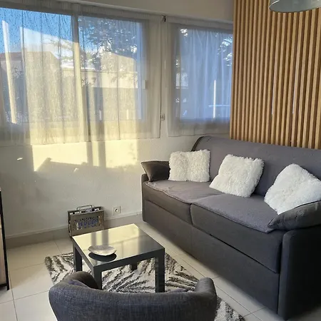 : En Rez De Jardin La Baule