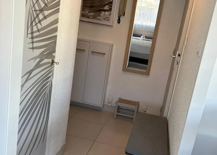 : En Rez De Jardin *